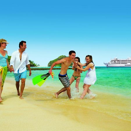 Captain Cook Cruises Fiji Denarau Island エクステリア 写真