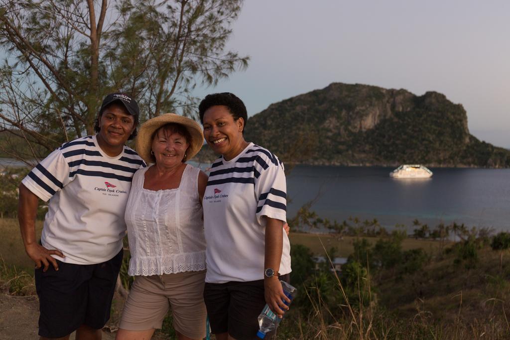 Captain Cook Cruises Fiji Denarau Island エクステリア 写真