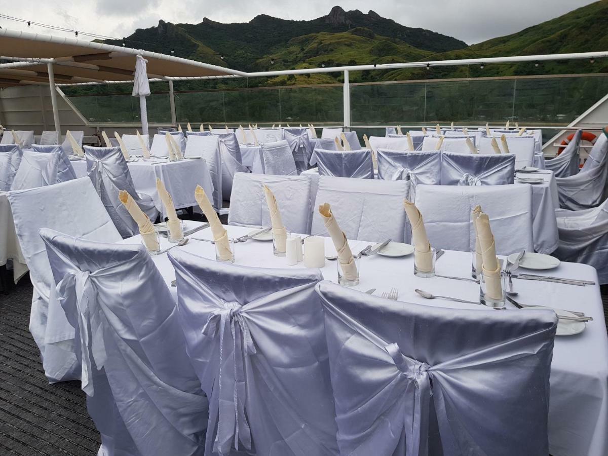 Captain Cook Cruises Fiji Denarau Island エクステリア 写真